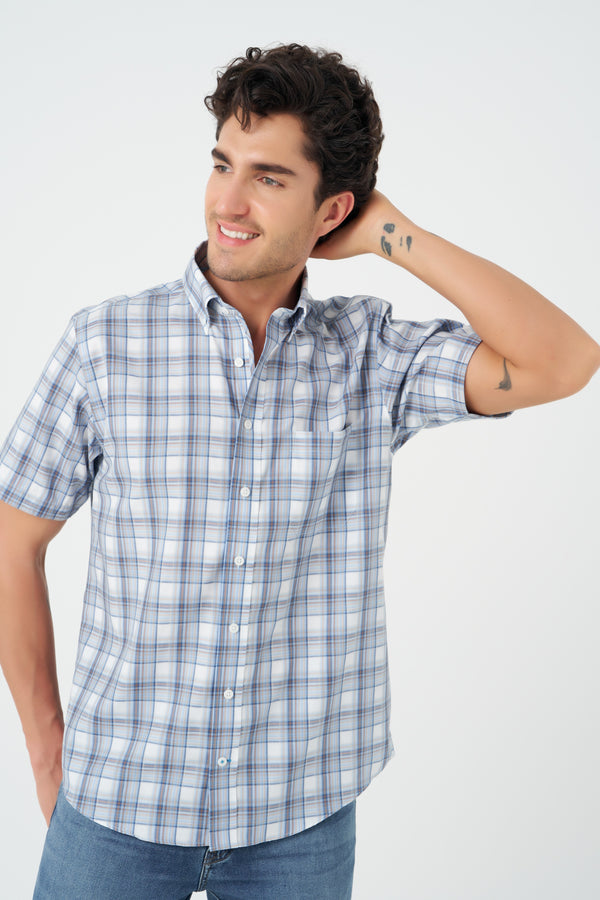 Chemise sans repassage à carreaux bleus et beiges Leo Chevalier