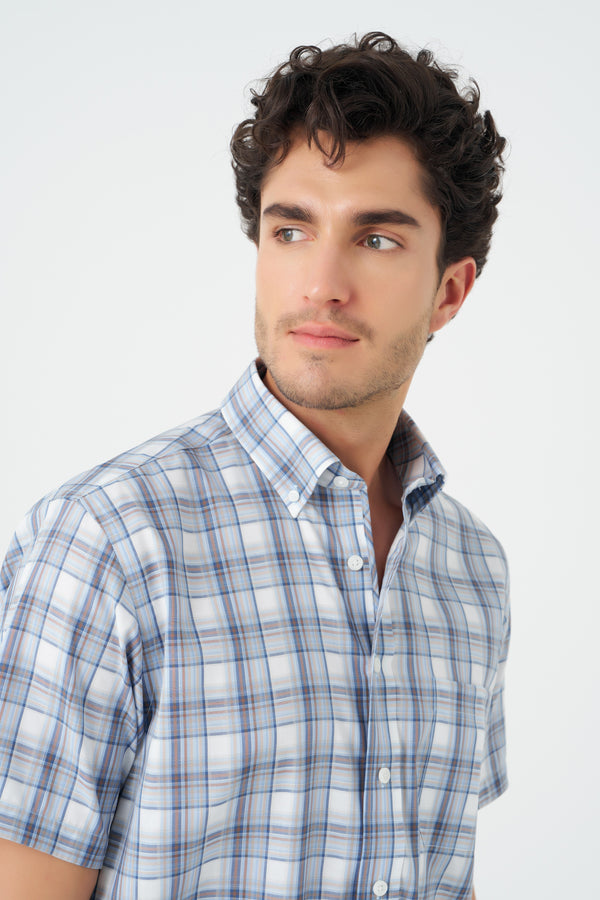 Chemise sans repassage à carreaux bleus et beiges Leo Chevalier