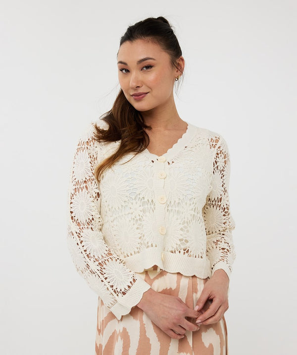 Cardigan en tricot ouvert au crochet EsQualo