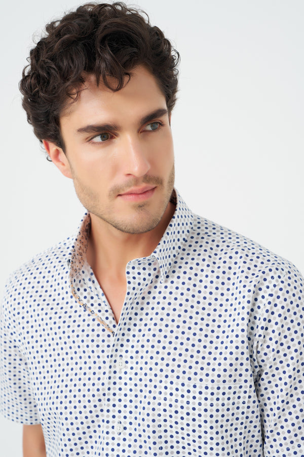 Chemise à pois beige et bleu sans repassage Leo Chevalier