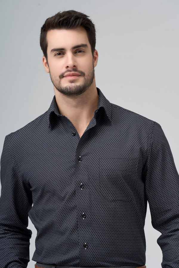 Men’s Regular Fit Cotton Spandex Non-Iron Spread Collar