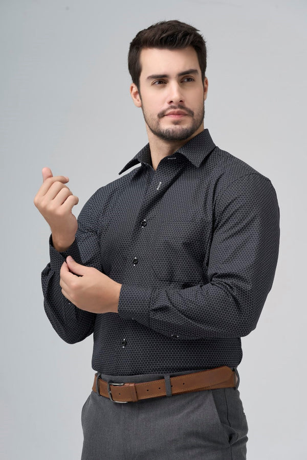 Men’s Regular Fit Cotton Spandex Non-Iron Spread Collar