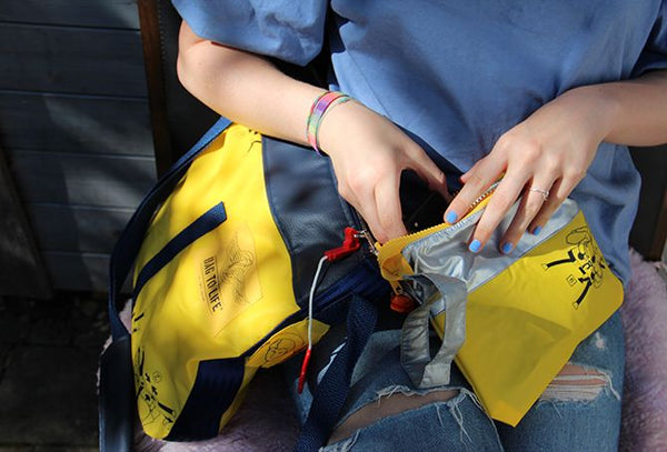 Bag to Life Amenity Kit Gold - trousse de toilette