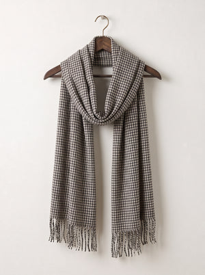 Viyella 100% Baby Alpaca Houndstooth Pattern Scarf