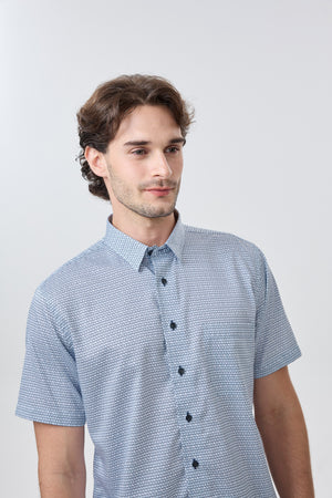 Chemise sans repassage 100 % coton à pois bleus Léo Chevalier