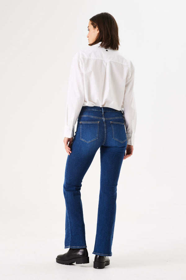 Celia 245 Super Slim Flared Jeans