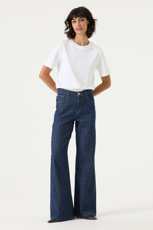Jean Garcia Celia Flair coupe large