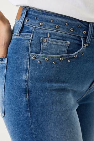 Garcia Isabella Ultra Flared High Waisted Jean 32" Lengh