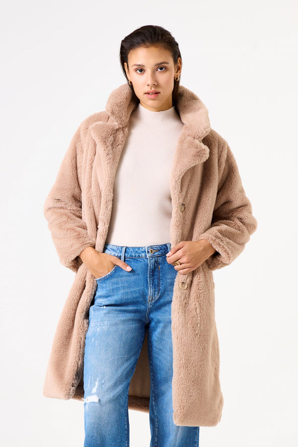 Garcia Fluffy Faux Fur Coat