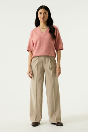 Garcia V-Neck Short Sleeve Sweater