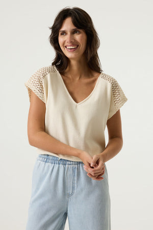 T-shirt en tricot épaules ouvertes Garcia