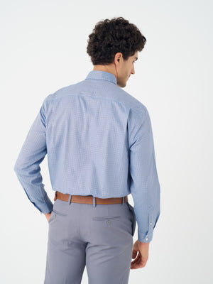 Col roulé sans repassage en coton élasthanne coupe standard pour homme