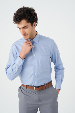 Col roulé sans repassage en coton élasthanne coupe standard pour homme