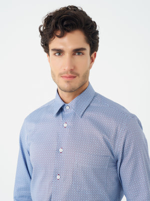 Col roulé sans repassage en coton élasthanne coupe standard pour homme