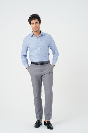 Col roulé sans repassage en coton élasthanne coupe standard pour homme