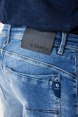 Jean Rocko Fit GARCIA Ultra Stretch, entrejambe de 32 pouces