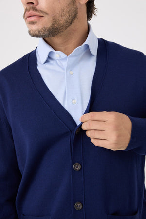 Viyella Fine Gauge Light Weight Merino Wool Cardigan